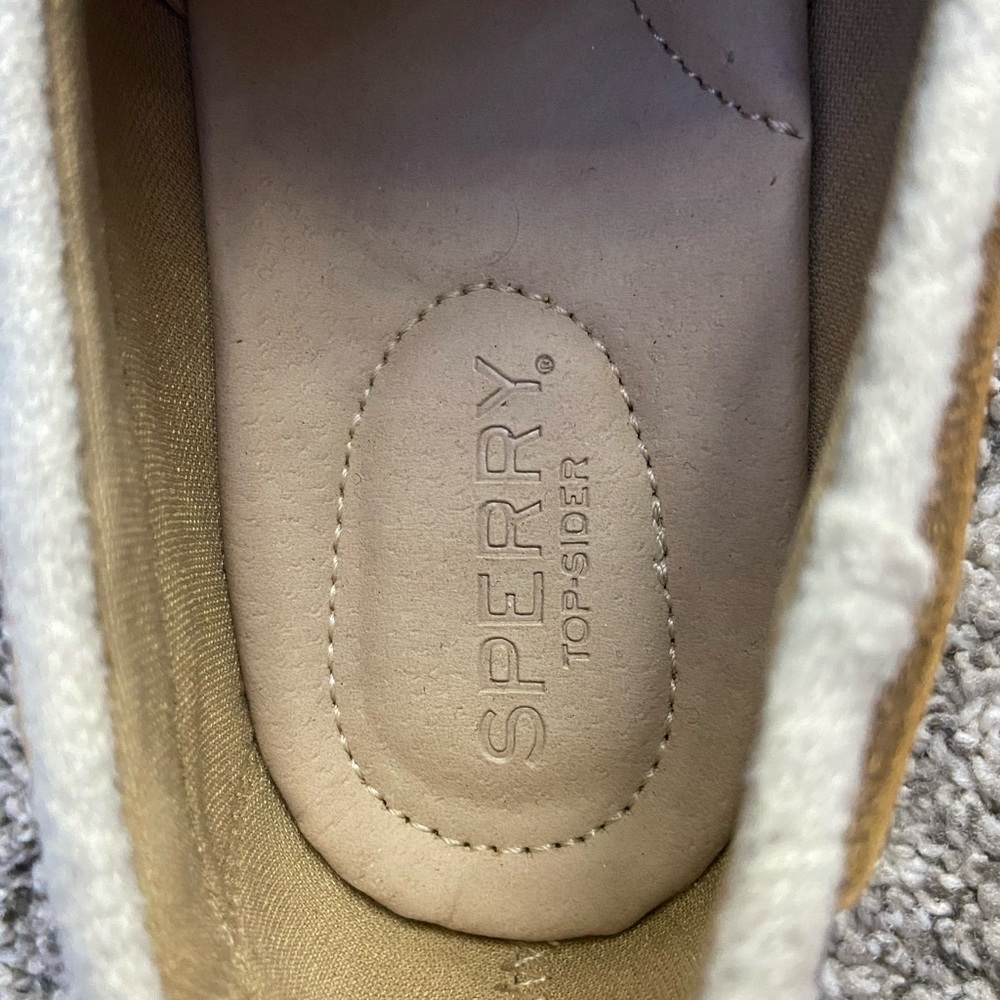 Sperry Shoes - Picture 3 of 4